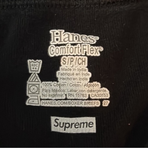 Supreme black boxer briefs men’s size small - Picture 2 of 3